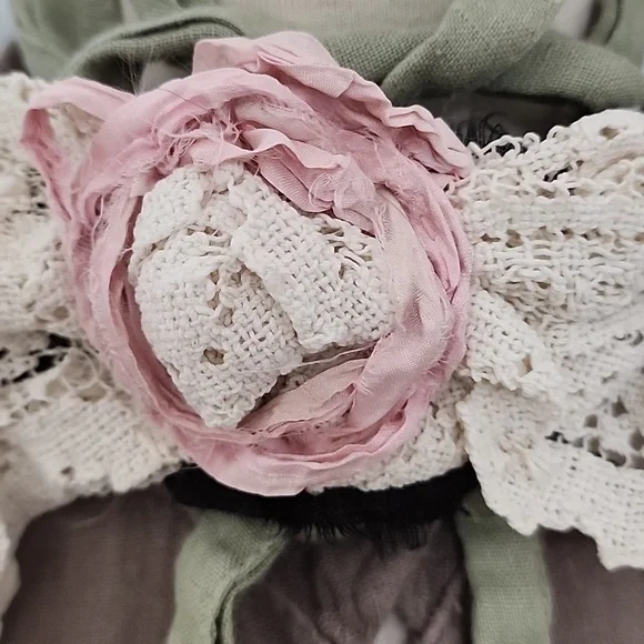 ♥️JABOT🩷 🌹👸🏼⚘️MOSSIE ANNA ARTISAN DESIGN NWT OOAK - Picture 4 of 10